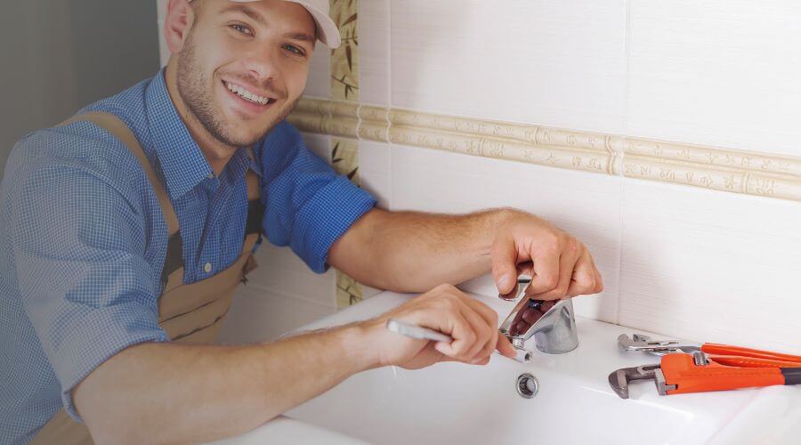Kitchen Faucet Repair Service in Van Meter, IA